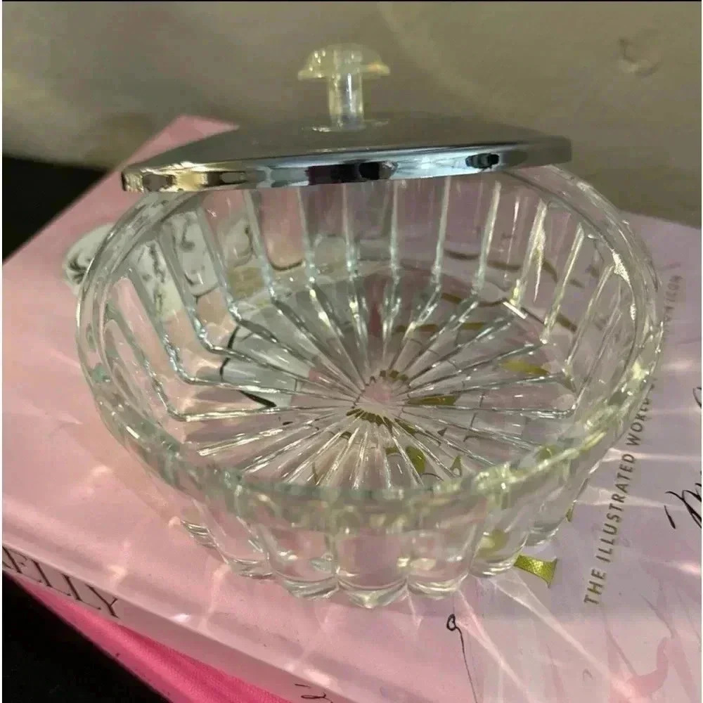 Vintage Glass Trinket Jewelry Powder Dish With Lid Hollywood Regency